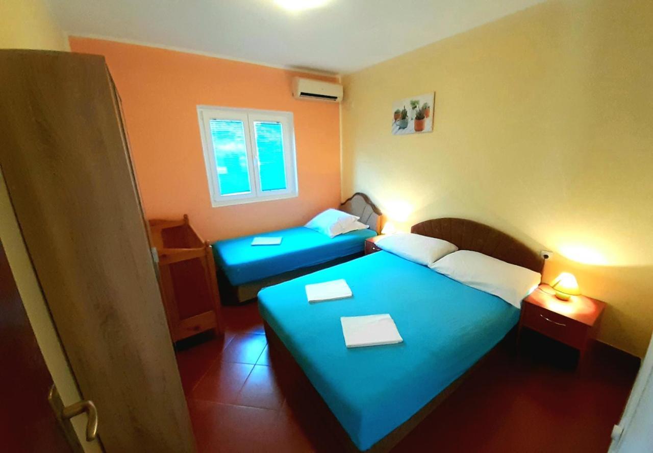 Apartments Sonja Cattaro Esterno foto