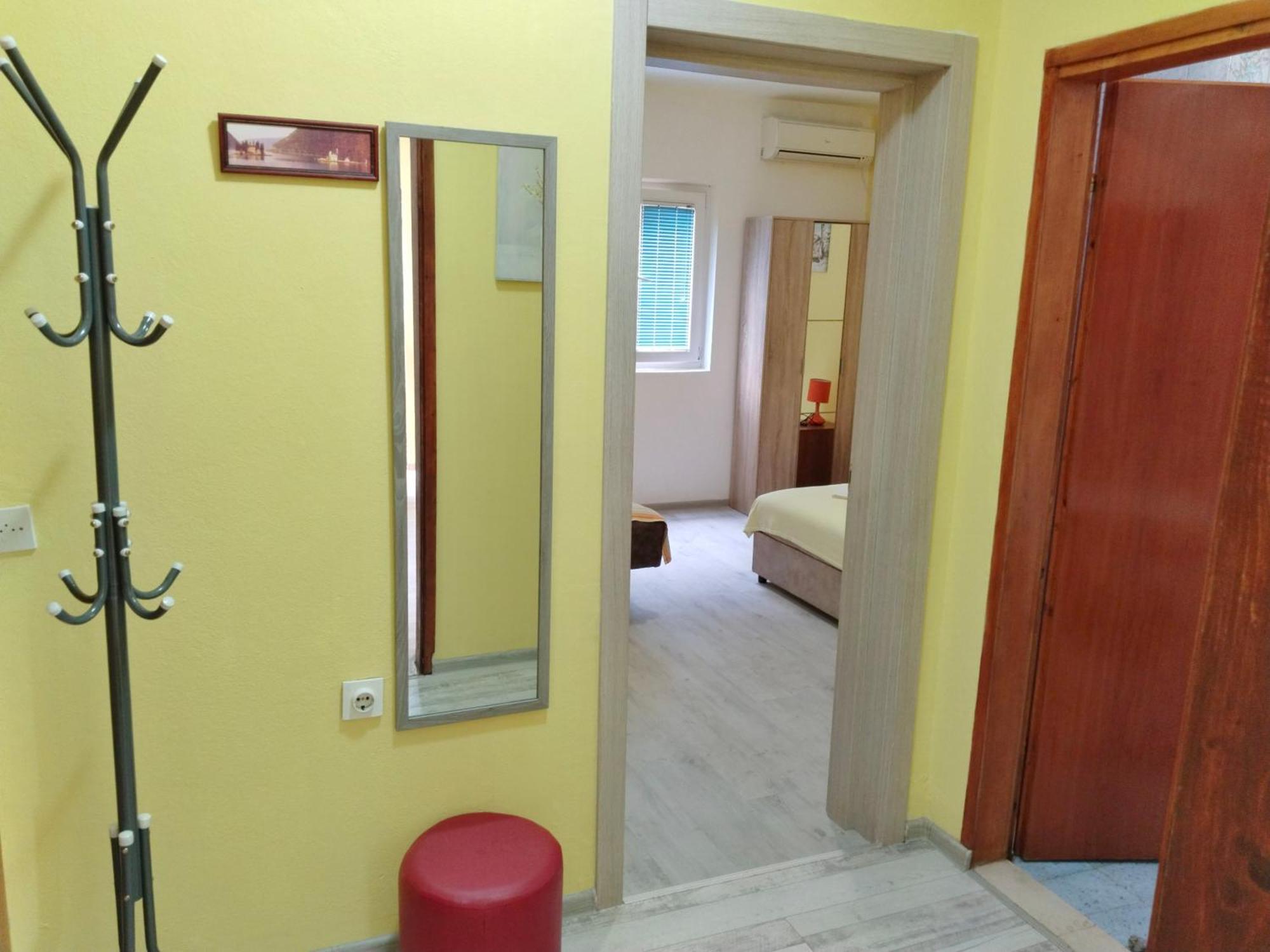 Apartments Sonja Cattaro Esterno foto